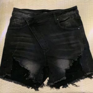 Risen crossover button black denim shorts